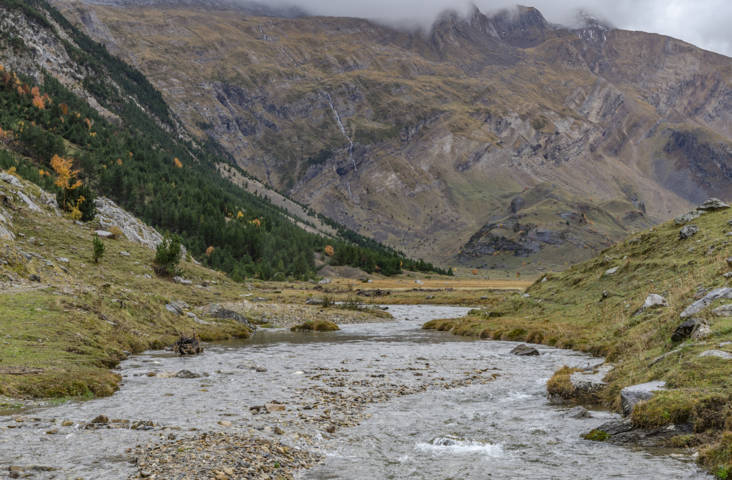 Huesca - valle de Otal 09 - rio Otal.jpg